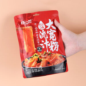 TXH Instant Broad Noodles With Chili Oil 271g