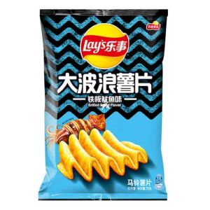 Lay's Big Wave Potato Chips Grilled Squid Flavor 70g