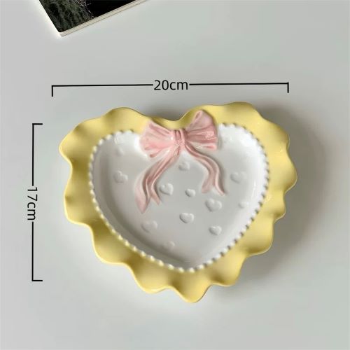 Cute Pastel Bow Heart Plates - Yellow